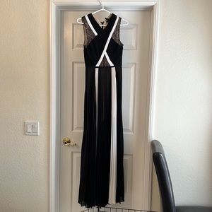 BCBG MAXAZRIA caia Pleated Gown Maxi Dress Size 0